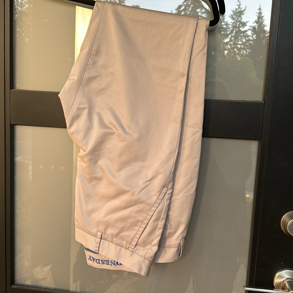 Bonobos men’s khakis 34 x 32
